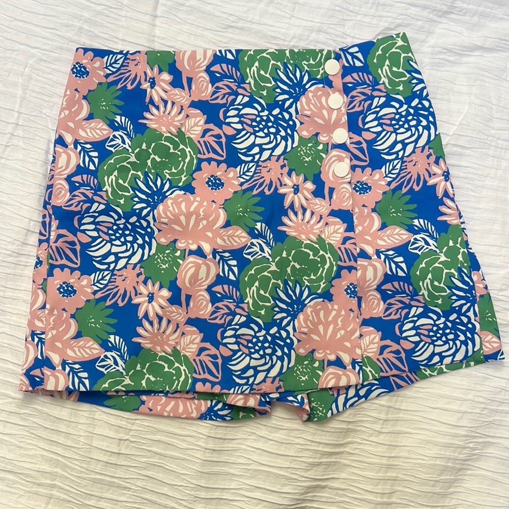 Tory Burch Golf Skort. Medium.